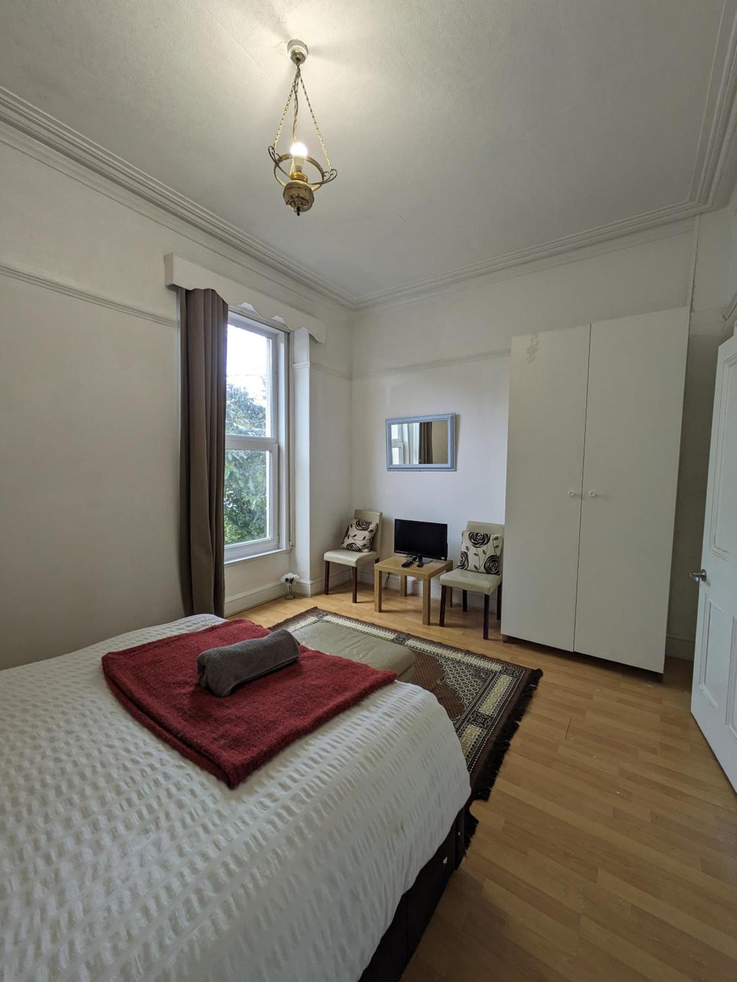 Ensuite Basic Room Budget Sketty 5 Swansea Extérieur photo